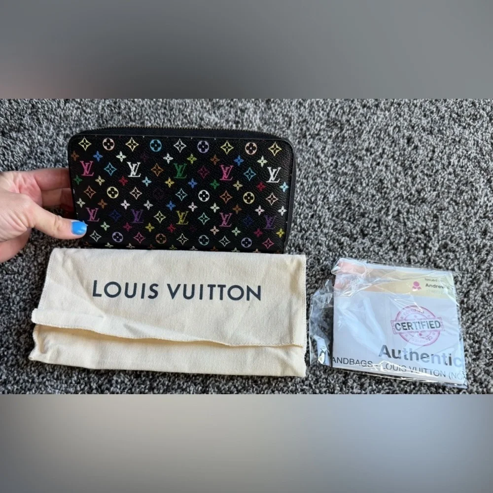Louis Vuitton black/pink Murakami zip around wallet with COA and dust bag